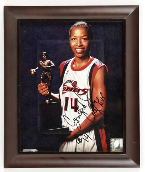 Cynthia Cooper Houston Comets Signed 8" x 10" Photo - JSA