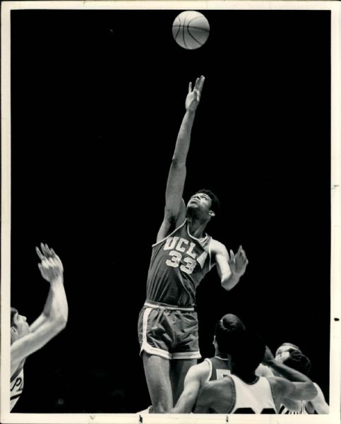 1969 Lew Alcindor UCLA Bruins "The Sporting News Collection Archives" Original 8" x 10" Photo (Sporting News Collection Hologram/MEARS Photo LOA)