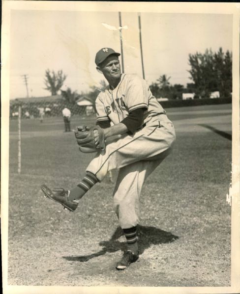 1953-57 Marvin Grissom New York Giants "The Sporting News Collection Archives" Original 8" x 10" Photo (Sporting News Collection Hologram/MEARS Photo LOA)