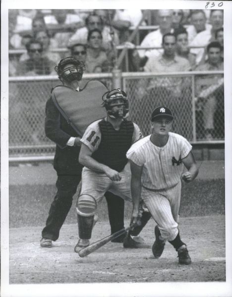 1961 Roger Maris New York Yankees Hitting 56th Home Run "Rogers Photo Archives" Original 7" x 9" Photo (MEARS Photo LOA)