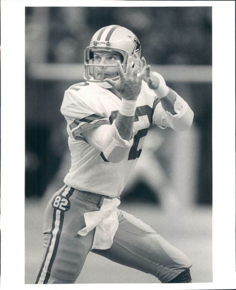 1980-87 Mike Renfro Houston Oilers Dallas Cowboys "TSN Collection Archives" Original Photo (Sporting News Collection Hologram/MEARS Photo LOA) - Lot of 6