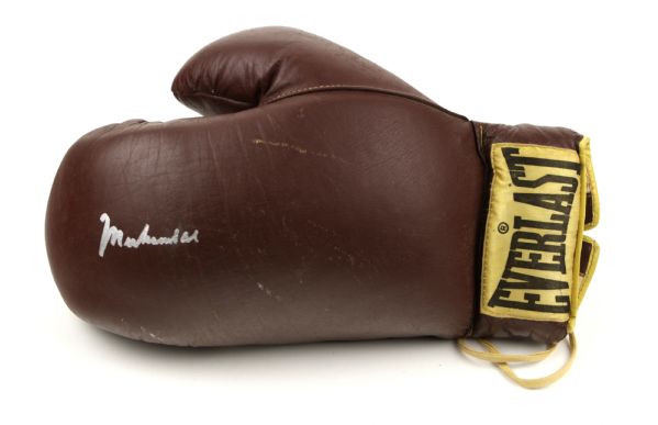 1990s Muhammad Ali Signed 14 Oz. Everlast Boxing Glove - JSA