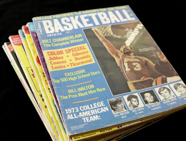 1972-76 Basketball Prospectus Magazines - Lot of 8