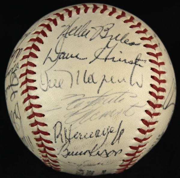 1972 Pittsburgh Pirates Team Signed ONL (Feeney) Baseball w/27 Sigs. Inc. Roberto Clemente Stargell Snow White Ball Blazer - JSA 