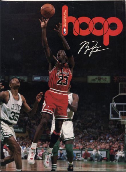 1992 Michael Jordan Chicago Bulls vs. Milwaukee Bucks Game Program 