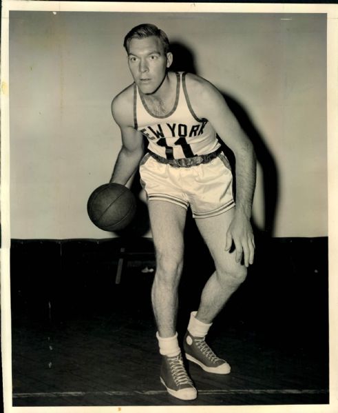 1953 Harry "The Horse" Gallatin New York Knickerbockers "TSN Collection Archives" Original 8" x 10" Photo (Sporting News Collection Hologram/MEARS LOA) 