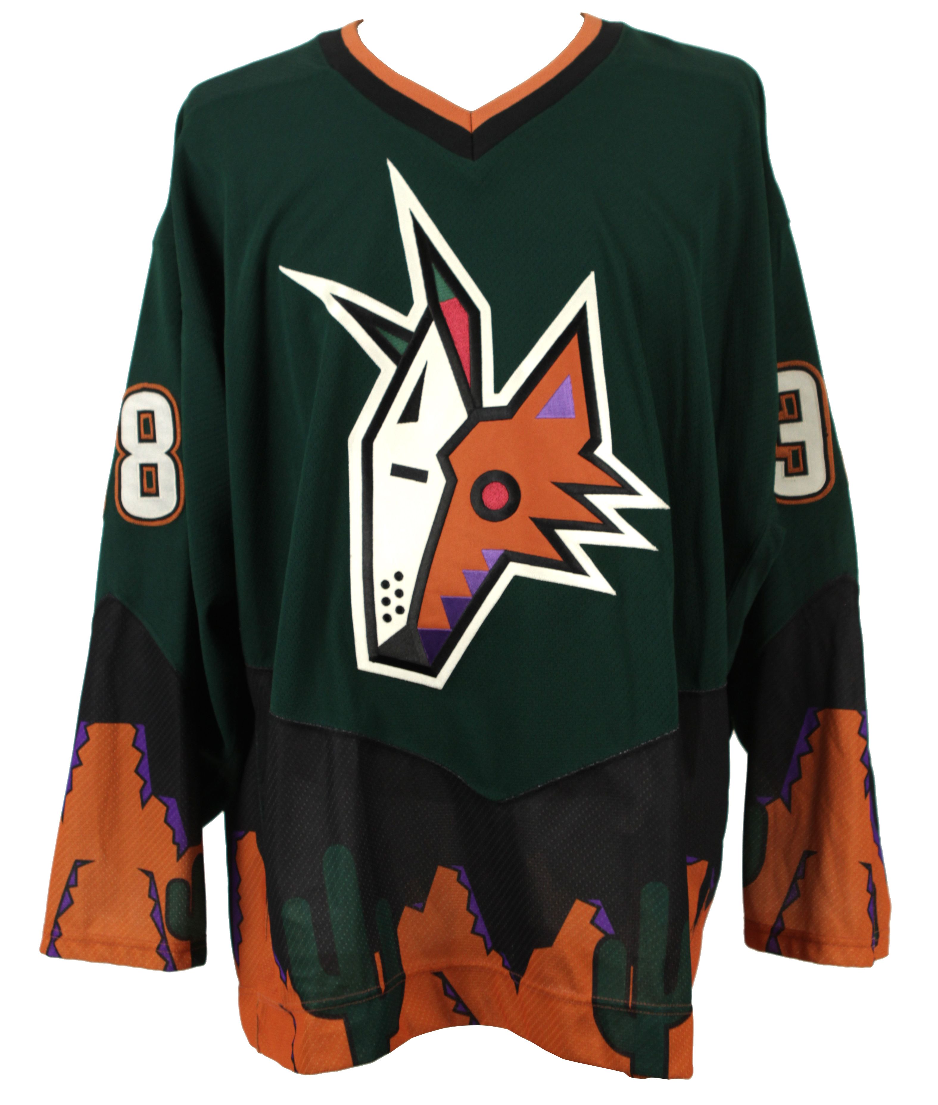 phoenix coyotes throwback jersey