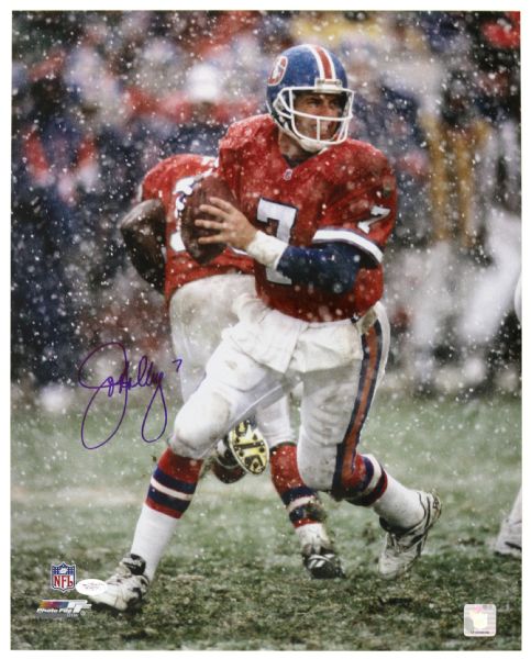 1980s John Elway Denver Broncos Signed 16" x 20" Photo *JSA* 