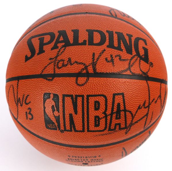 1994-95 Chicago Bulls Team Signed Basketball w/ 13 Signatures Including Scottie Pippen & More (JSA)