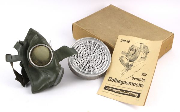 1939-45 WW2 German Civilian Homefront Gas Mask Complete