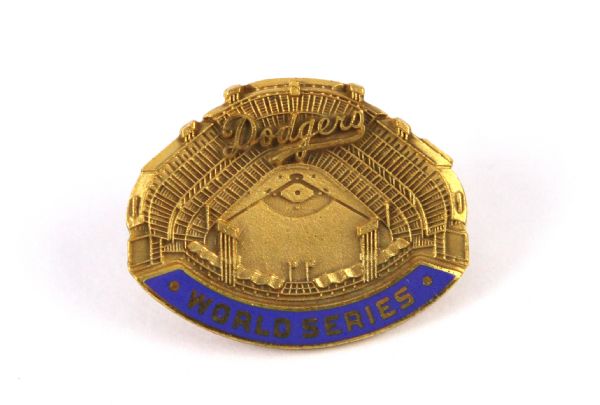 1974 Los Angeles Dodgers World Series Press Pin w/ Original Box