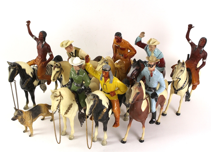 1950s Hartland Statue Cowboys & Indians Western Toy Collection - Lot of 27 Pieces 