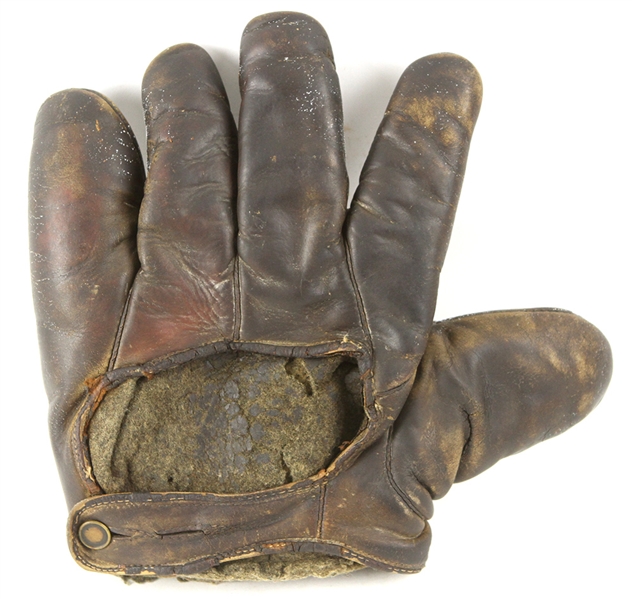 1880-1890s Workman’s Baseball Glove (3rd Evolution of the Glove)