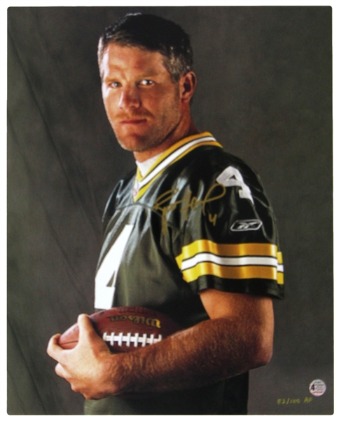 2000s Brett Favre Green Bay Packers Signed 16" x 20" Photo (JSA) 82/100