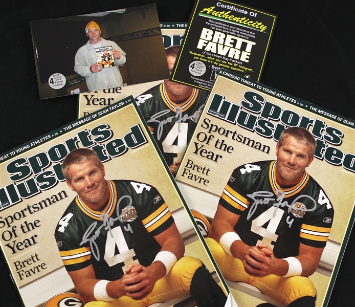 2007 Brett Favre Green Bay Packers Signed Sports Illustrated Sportsman of the Year Issues - Lot of 3 (JSA)