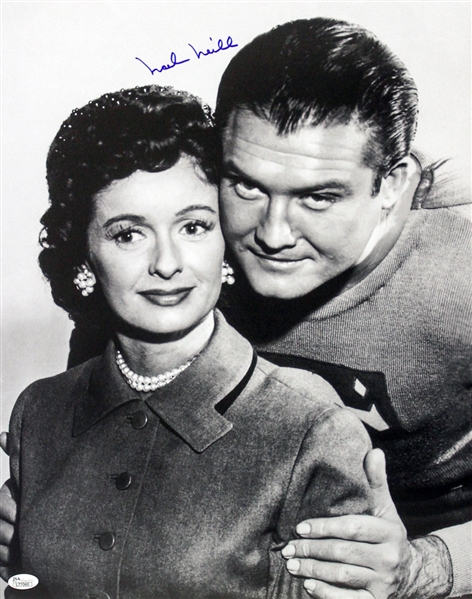 1948-1949, 1953-1957 Noel Neill Superman (pictured sitting) Signed LE 16x20 B&W Photo (JSA) 