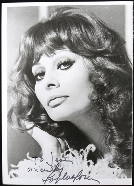 Sophia Loren 8"x 10" Secretarial Signed Photo 