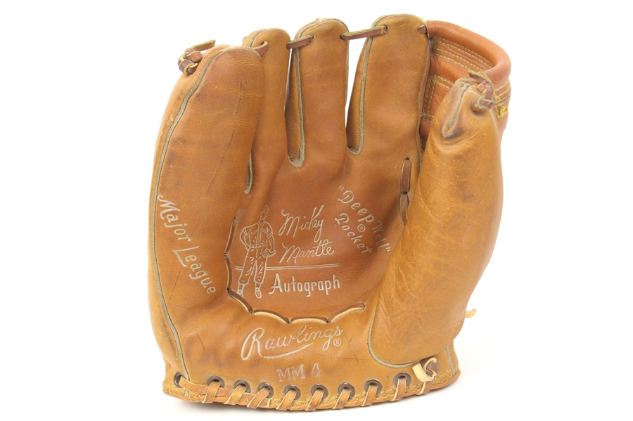 1960s (Exceptionally High Grade) Mickey Mantle New York Yankees Rawlings MM4 Store Model Fielders Mitt
