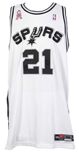 2001-02 Tim Duncan San Antonio Spurs Home Jersey (MEARS LOA)