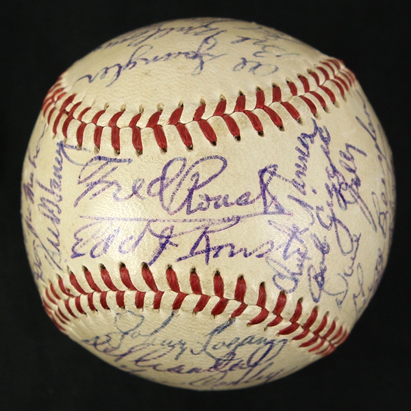 1952-57 Milwaukee Braves Multi Signed ONL Giles Baseball w/ 30 Signatures Including Warren Spahn, Eddie Mathews, Paul Waner & More (*Full JSA Letter*)