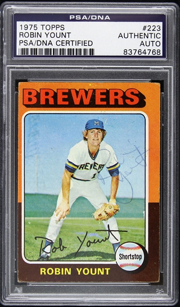 1975 Robin Yount Milwaukee Brewers Signed Topps Rookie Card (PSA/DNA)