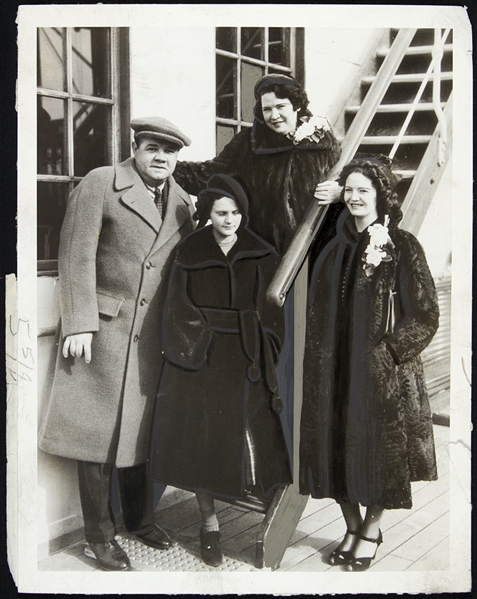 1937 Babe Ruth New York Yankees Legend & Family 7”x9” Original Photo