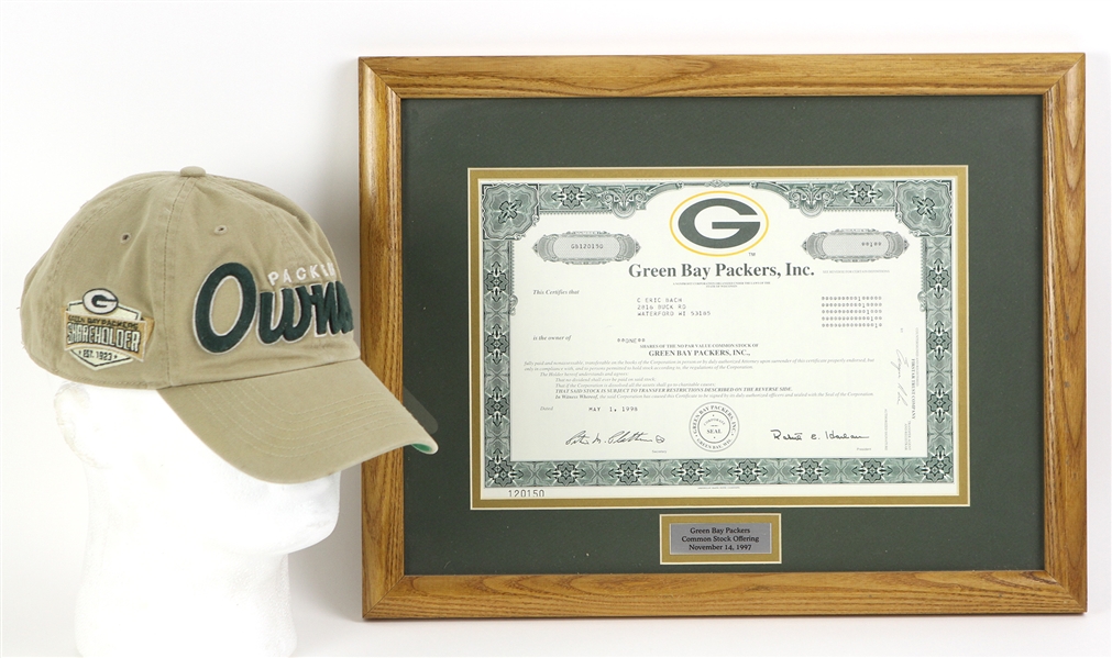 1998 Green Bay Packers 14" x 18" Framed Stock Certificate w/ Packers Owner Cap