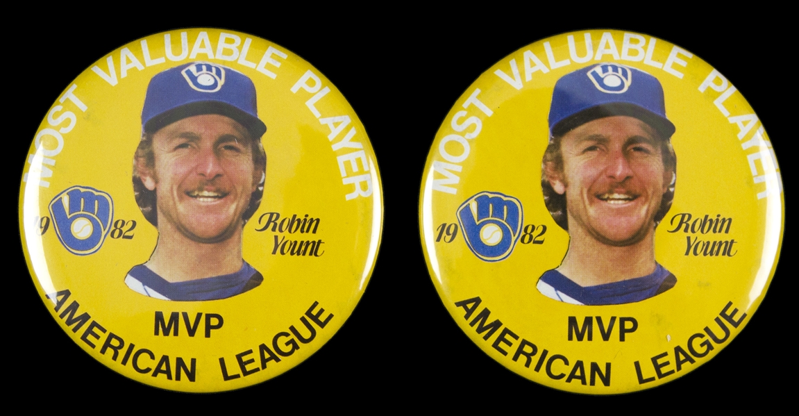 1982 Robin Yount MVP Milwaukee Brewers 3.5” Pinback Button (Lot of 2)