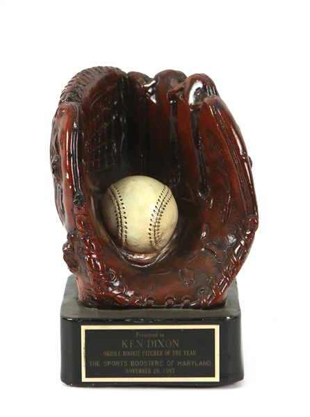 1985 Ken Dixon Baltimore Orioles Rookie Pitcher of the Year Award (MEARS LOA)