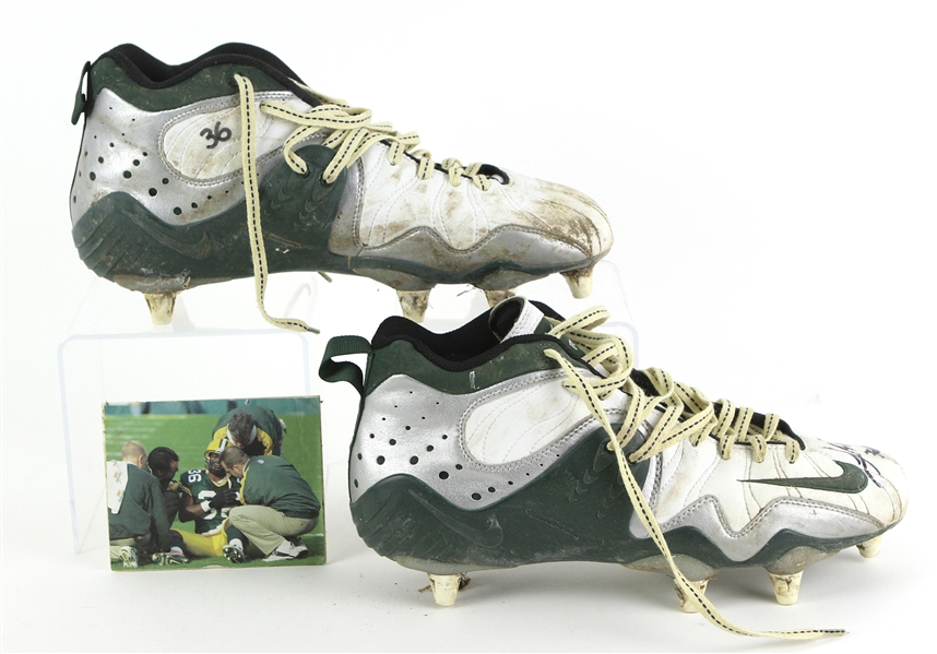 2000 LeRoy Butler "Final Game" Green Bay Packers Signed Game Worn Nike Cleats (MEARS LOA/JSA)