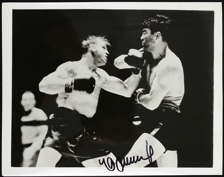 1940s Max Schmeling Heavy Weight Boxing Champion Signed 8x10 B&W Photo (JSA)