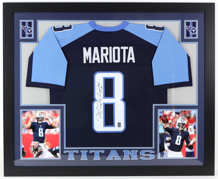 2016 Marcus Mariota Tennessee Titans 36" x 44" Framed Display w/ Signed Jersey (*JSA*)