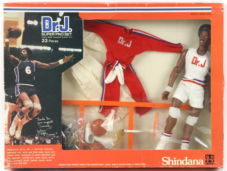 1977 Julius Erving Philadelphia 76ers MIB Shindana Toys Dr. J Super Pro Set Action Figure & Accesories