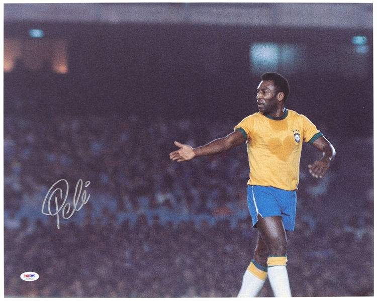 2010s Pele Brazil Soccer Signed 16" x 20" Photo (PSA/DNA)
