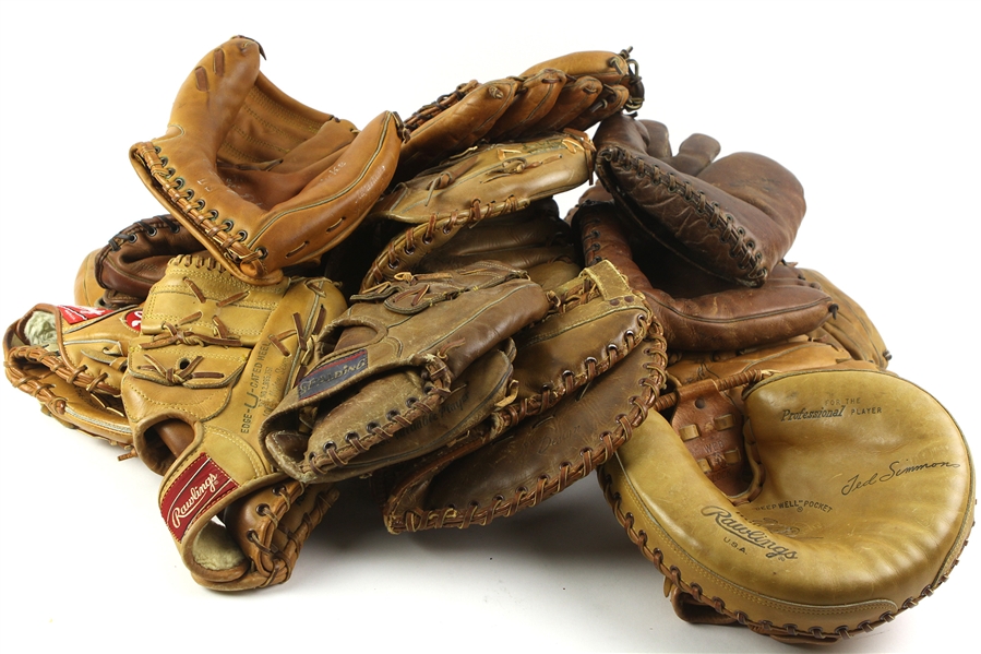 1920s MacGregor, Rawlings, Wilson, Spalding Baseball Gloves (Lot of 51)