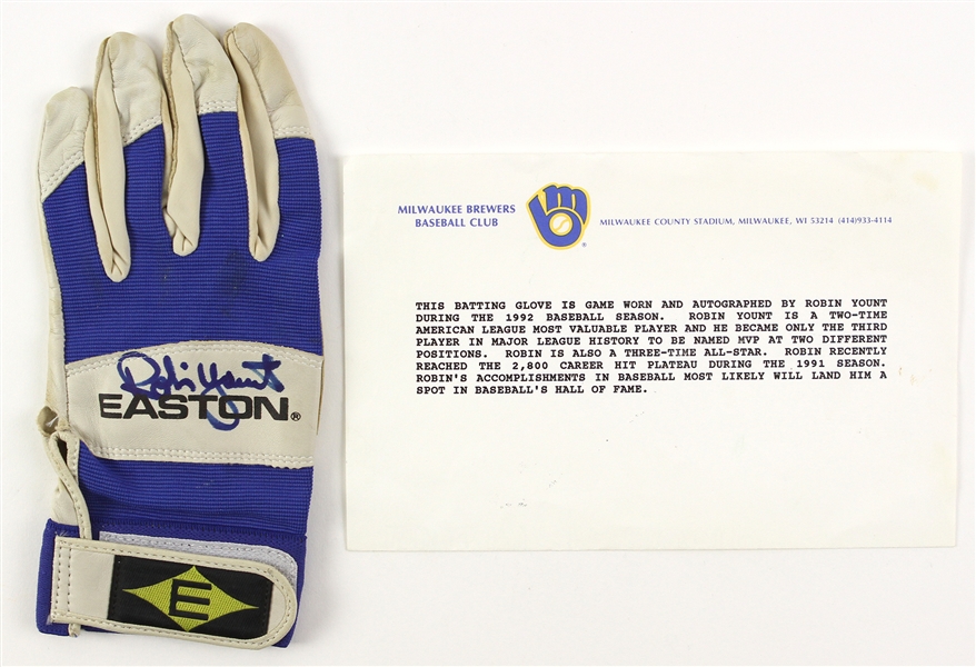 1992 Robin Yount Milwaukee Brewers Game Worn Signed Batting Glove (JSA)