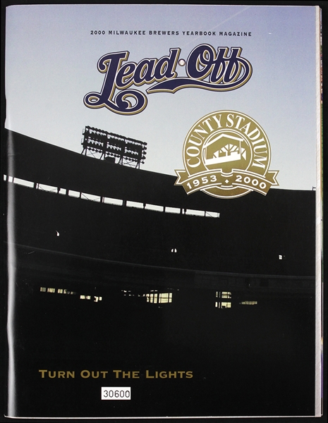 2000 Milwaukee Brewers Final Game At County Stadium Yearbook