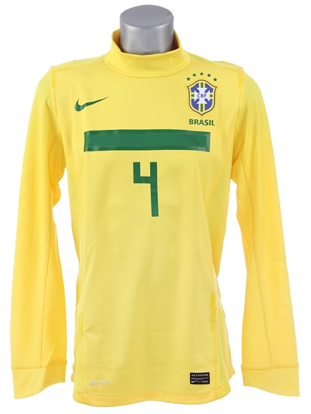 2011 Thiago Silva Brazil National Soccer Team Copa America Jersey (MEARS LOA)