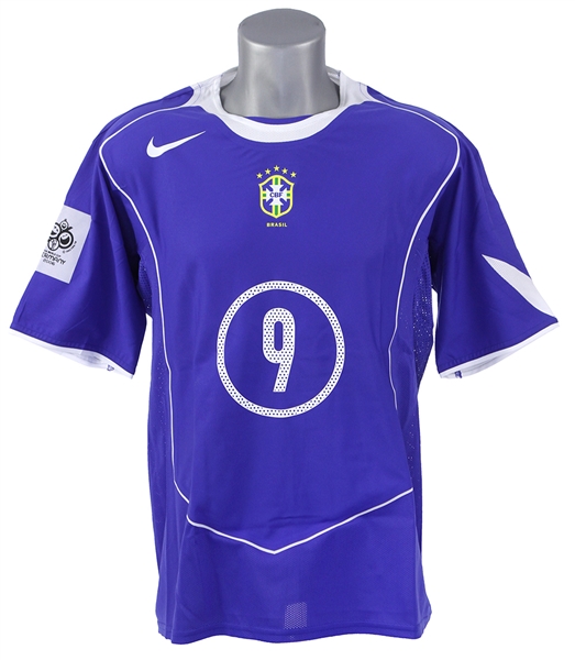 2004 Ronaldo Brazil National Soccer Team World Cup Qualifier Jersey (MEARS LOA)