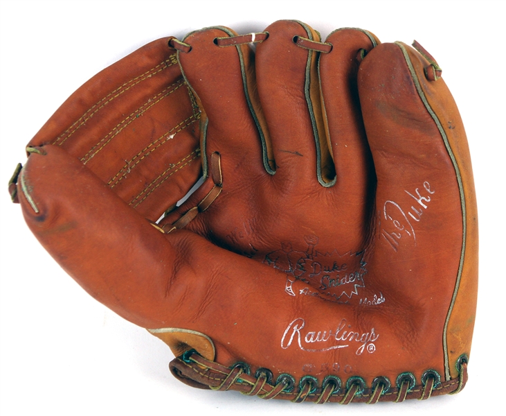 1947-1962 Duke Snider Brooklyn Dodgers Glove  