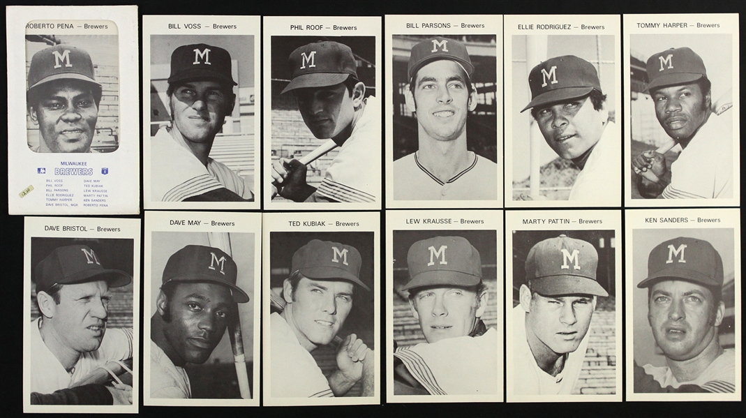 1970s Milwaukee Brewers County Stadium Onsite 4"x 7" B&W Photo Cards Complete Set of 12 In Original Envelope