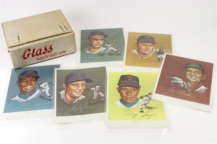 1969 Seattle Pilots Sealed Coffee Mug Case of 6 Glasses and 6 8x10 Seattle Pilots Players Photos