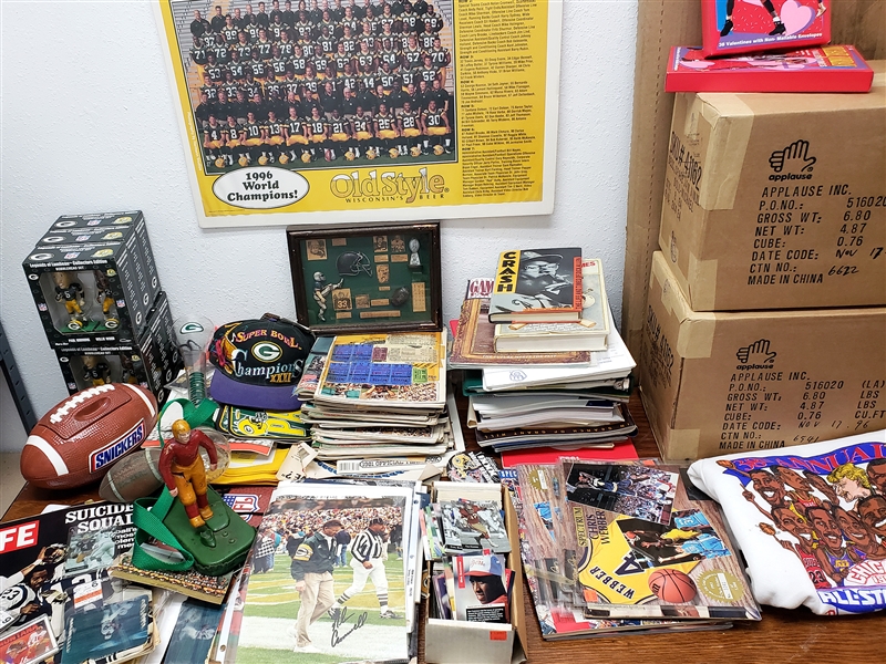 1950s - 1990s Football / Baseball / Basketball Lot (1,000 + Items)