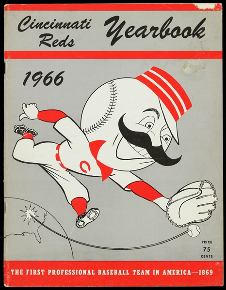 1966 Cincinnati Reds Yearbook 
