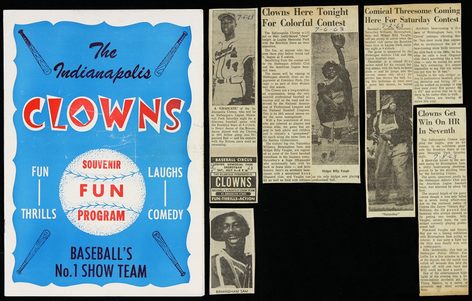 1963 Indianapolis Clowns Souvenir Fun Program w/ Newspaper Clippings 