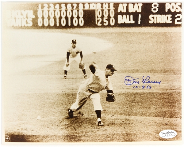 1955-59 Don Larsen New York Yankees Autographed 8x10 B/W Photo *JSA*