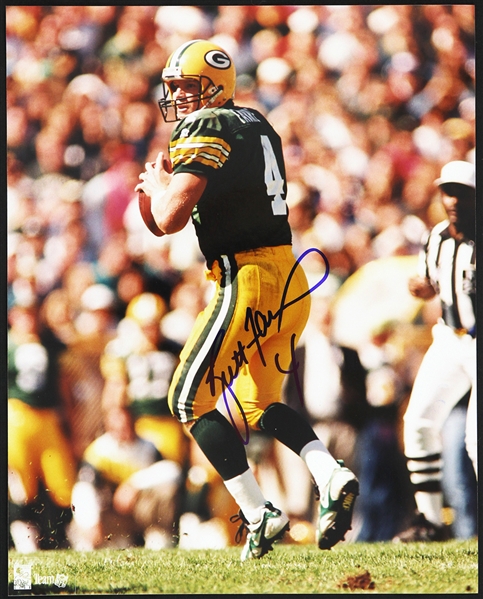 1990s Brett Favre Green Bay Packers Signed 8" x 10" Photo (JSA)