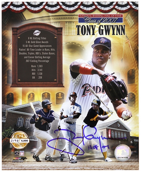 2007 Tony Gwynn San Diego Padres Signed 8" x 10" HOF Induction Photo (JSA) 2198/5000