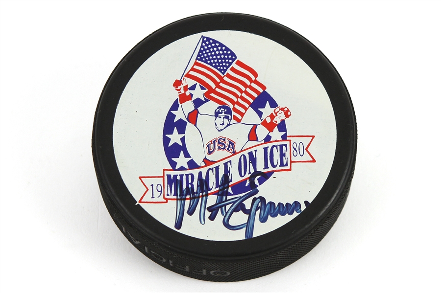 1980 Mike Eruzione Team USA Autographed Miracle on Ice Official Hockey Puck (JSA) (MEARS LOA)