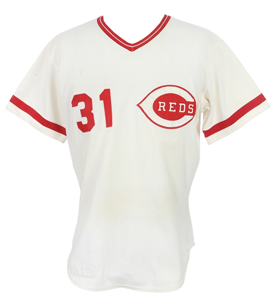 reds home jersey